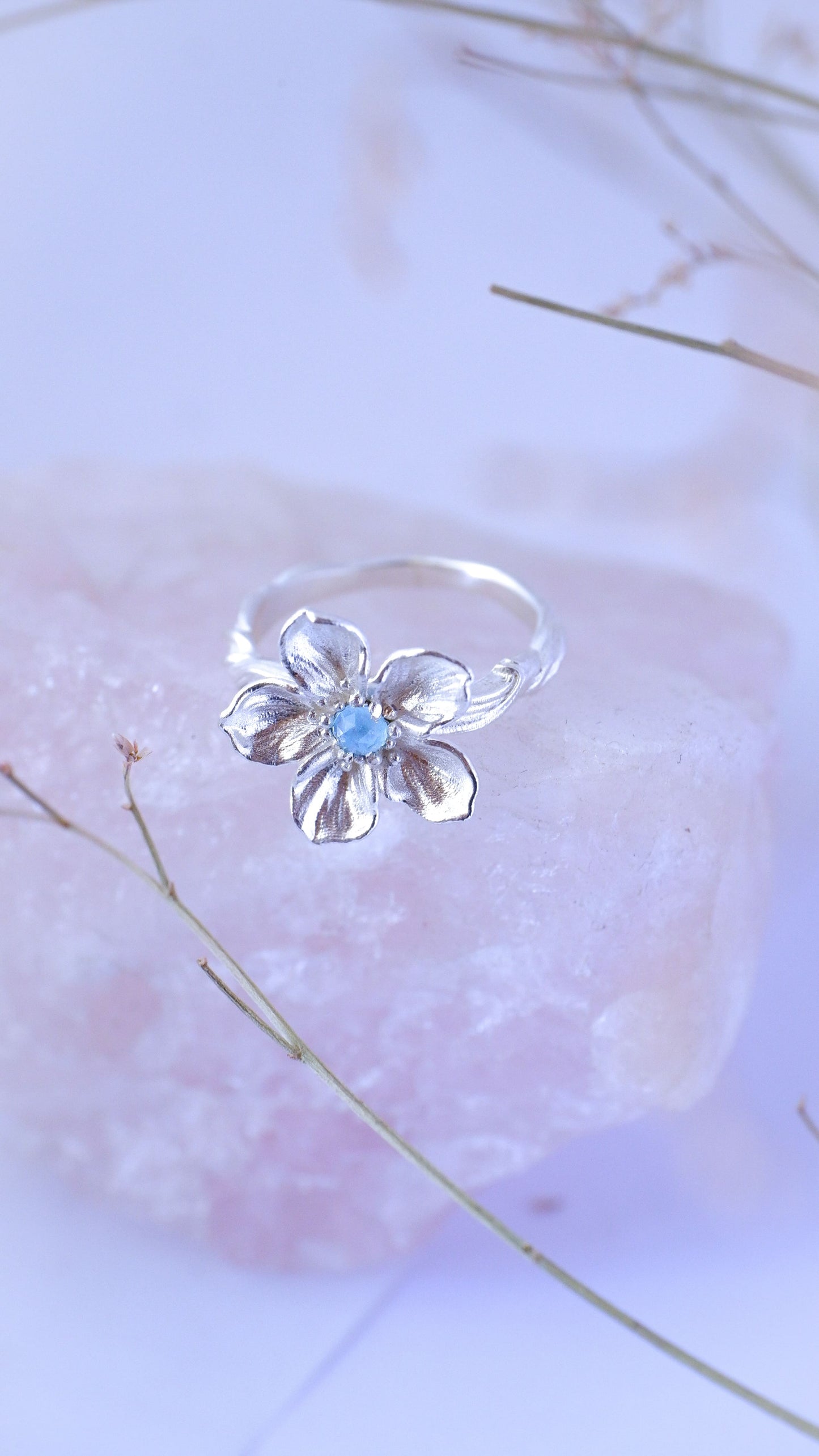 The Elven flower ring