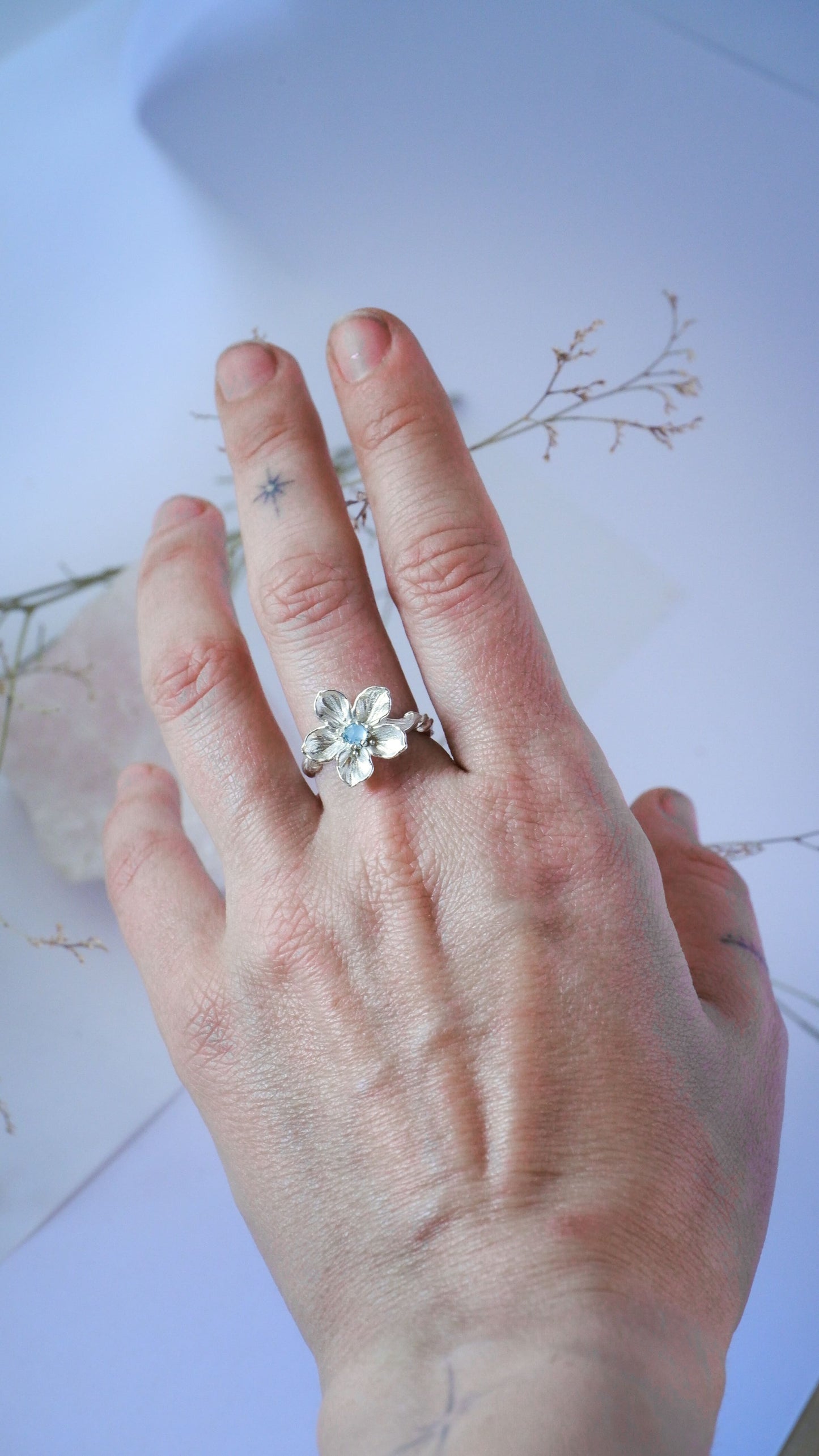 The Elven flower ring